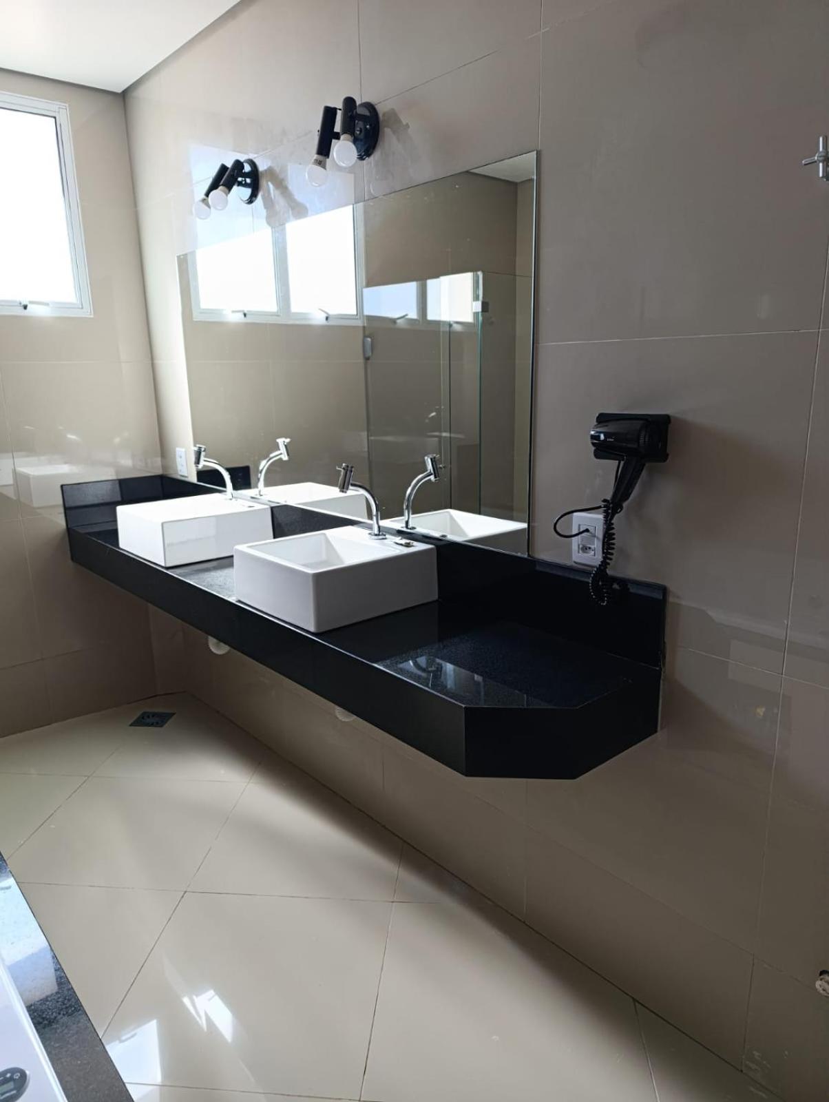 Aurora Hotel Ribeirao Preto Bagian luar foto
